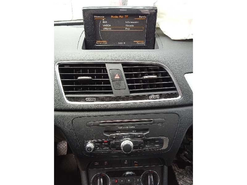 audi q3 (8ug) del año 2017