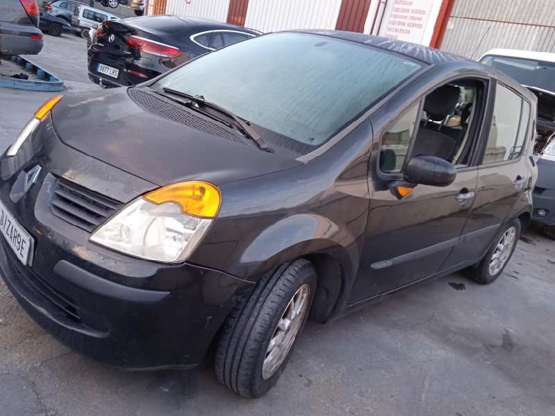 renault modus del año 2004