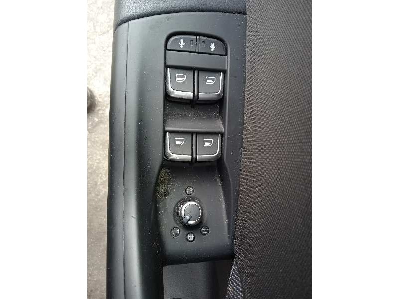 audi q3 (8ug) del año 2017