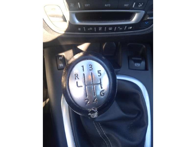 renault scenic iii del año 2013