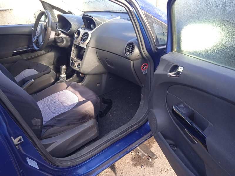 opel corsa d del año 2008