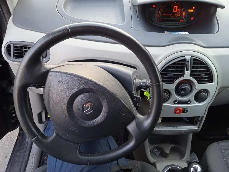 renault modus del año 2004