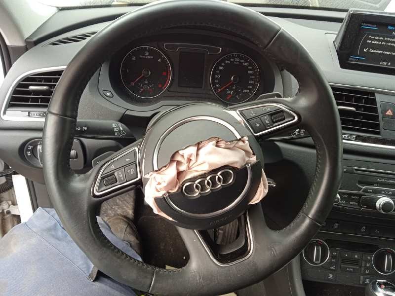 audi q3 (8ug) del año 2017