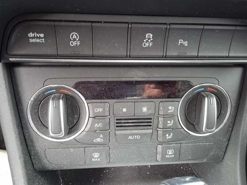 audi q3 (8ug) del año 2017