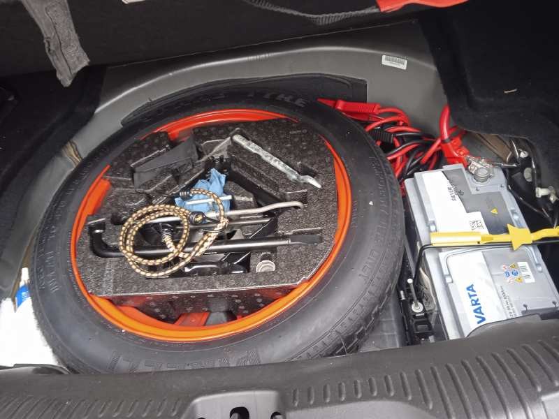 jaguar xf del año 2010