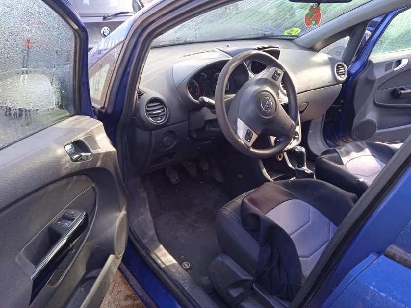 opel corsa d del año 2008