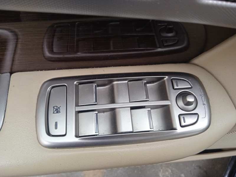 jaguar xf del año 2010