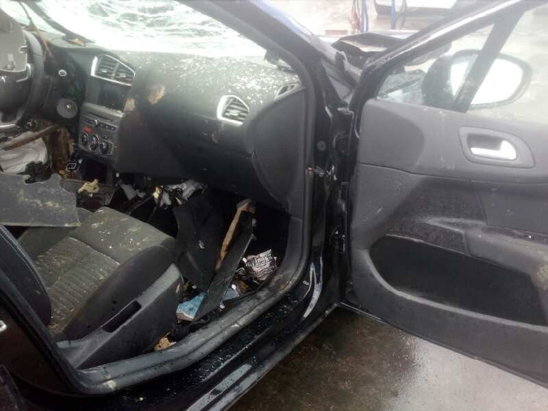 citroën c4 lim. del año 2017