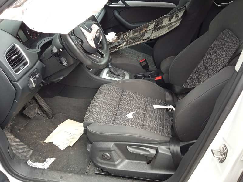 audi q3 (8ug) del año 2017