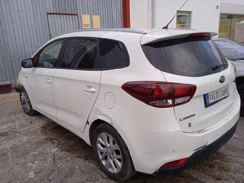kia carens ( ) del año 2018