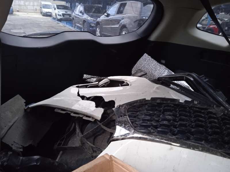 kia carens ( ) del año 2018