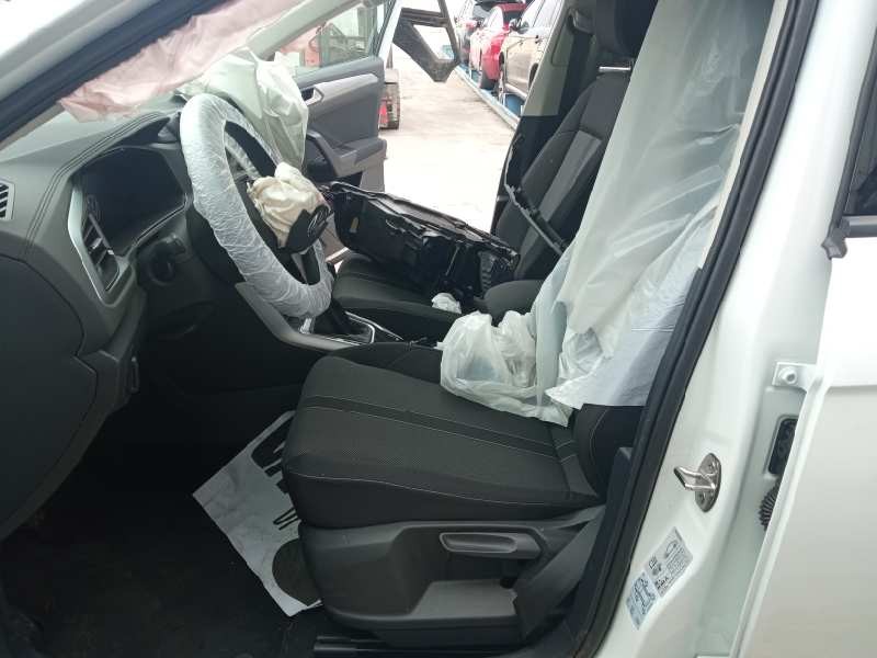 volkswagen t-roc del año 2023