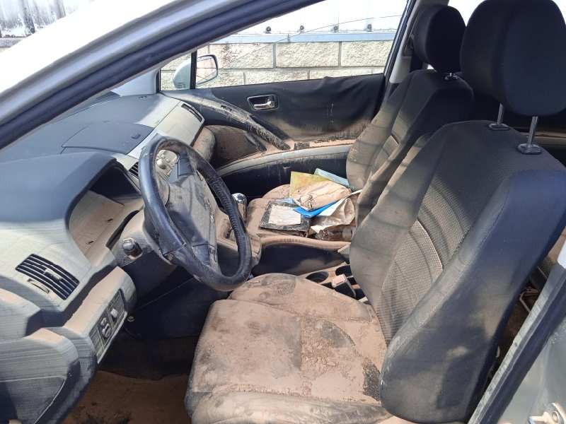 toyota corolla verso (r1) del año 2004