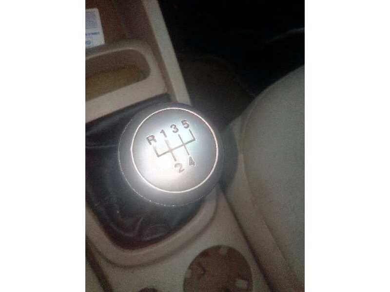 kia cerato del año 2006