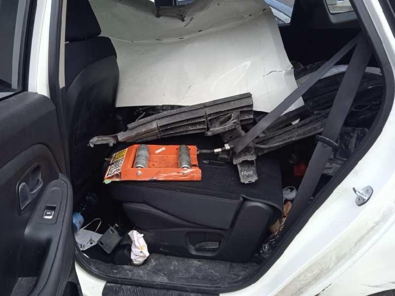 kia carens ( ) del año 2018