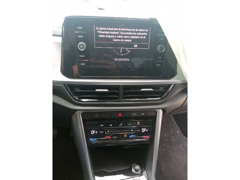 volkswagen t-roc del año 2023