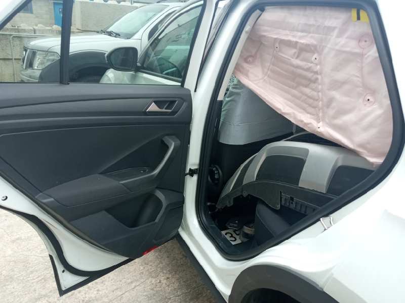 volkswagen t-roc del año 2023