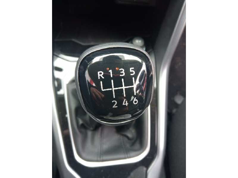 volkswagen t-roc del año 2023