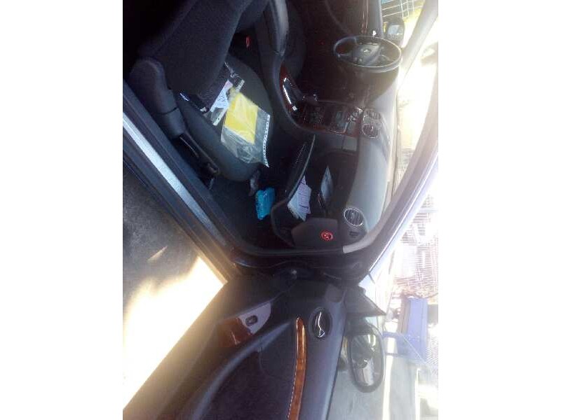 mercedes-benz clase clk (w209) coupe del año 2002