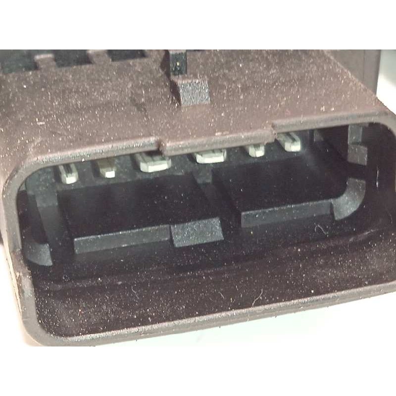 Recambio de elevalunas delantero izquierdo para peugeot 5008 active referencia OEM IAM 9830389380  