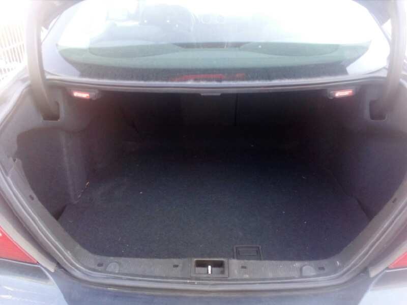 mercedes-benz clase clk (w209) coupe del año 2002