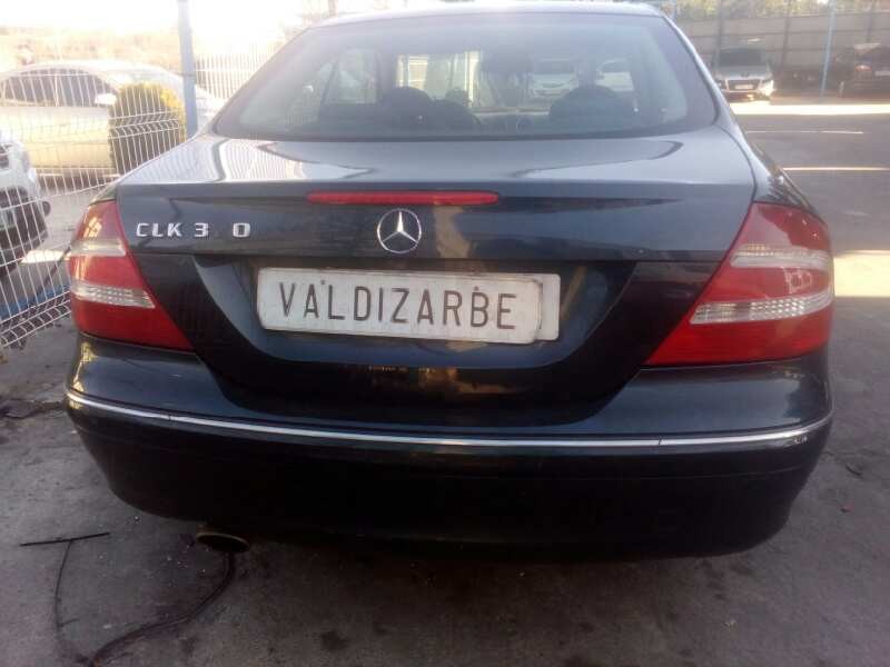 mercedes-benz clase clk (w209) coupe del año 2002