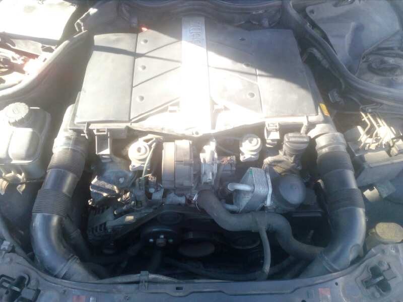 mercedes-benz clase clk (w209) coupe del año 2002