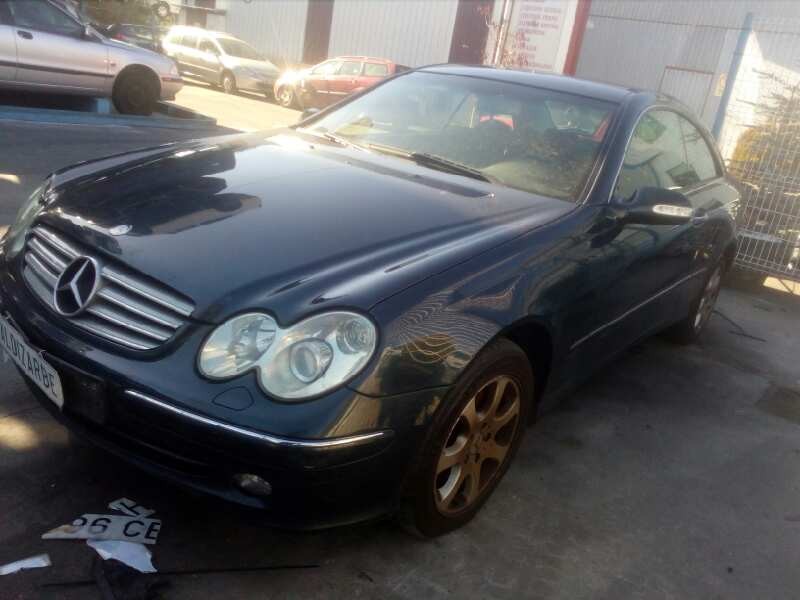 mercedes-benz clase clk (w209) coupe del año 2002