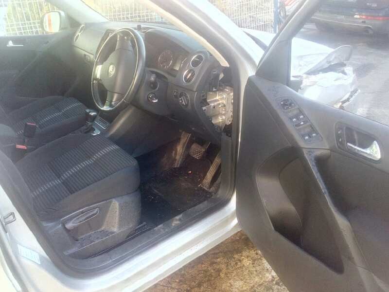 volkswagen tiguan (5n1) del año 2010