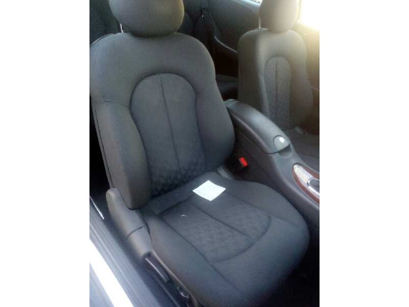 mercedes-benz clase clk (w209) coupe del año 2002