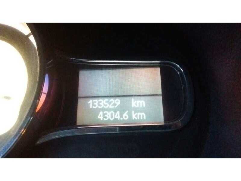 renault megane iii berlina 5 p del año 2008