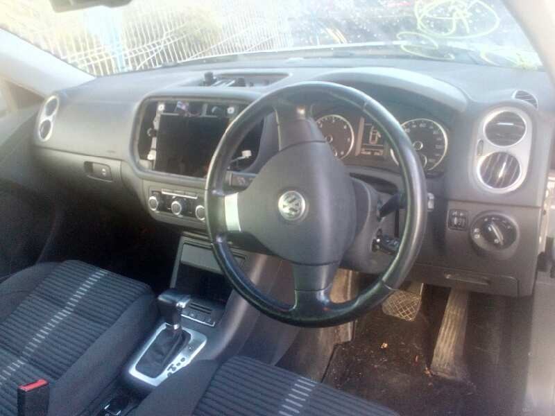 volkswagen tiguan (5n1) del año 2010
