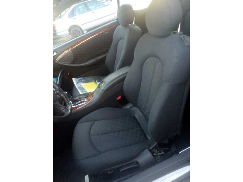 mercedes-benz clase clk (w209) coupe del año 2002