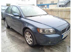 volvo s40 berlina del año 2005