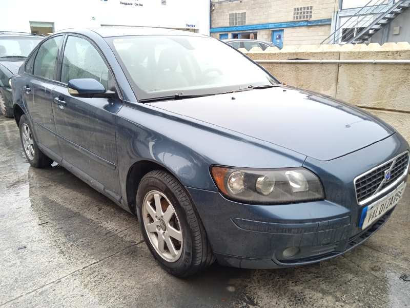 volvo s40 berlina del año 2005