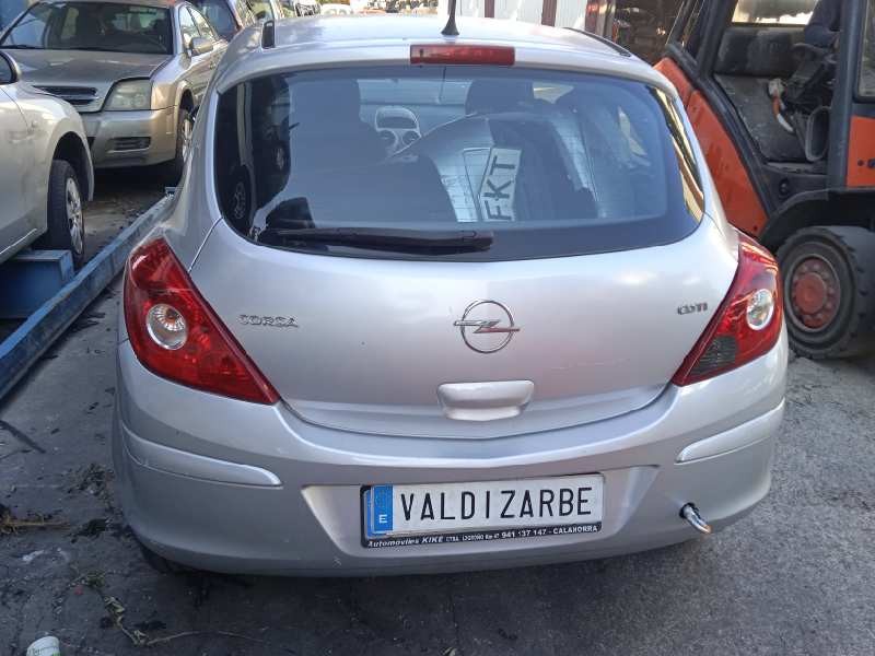 opel corsa d del año 2007