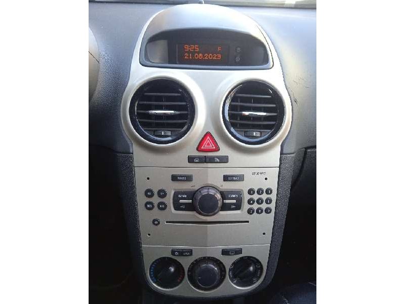 opel corsa d del año 2007