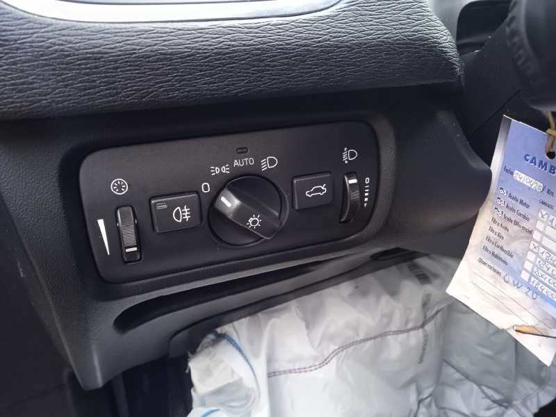 volvo v40 cross country del año 2016