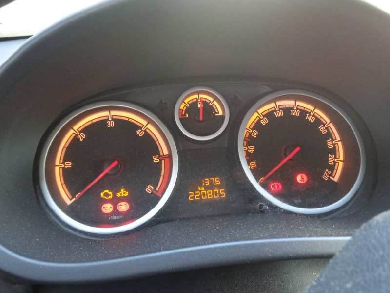 opel corsa d del año 2007