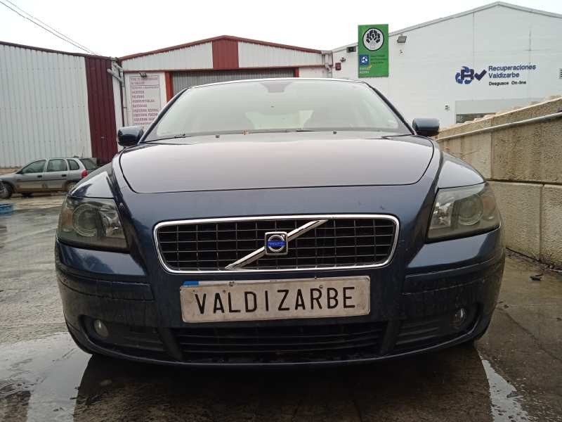 volvo s40 berlina del año 2005