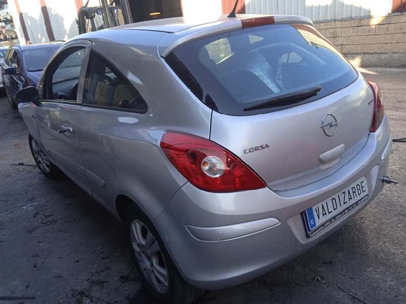 opel corsa d del año 2007