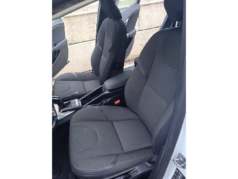 volvo v40 cross country del año 2016