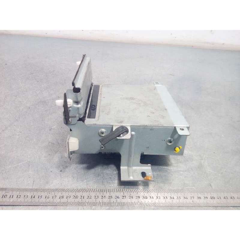 Recambio de sistema navegacion gps para subaru tribeca b9 classic referencia OEM IAM 86271XA02A  