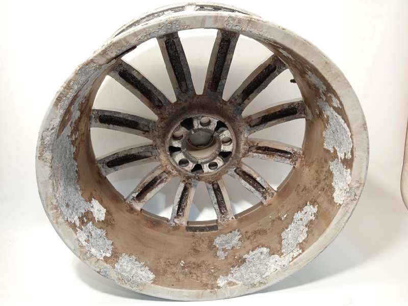 Recambio de llanta para land rover range rover sport supercharged referencia OEM IAM   