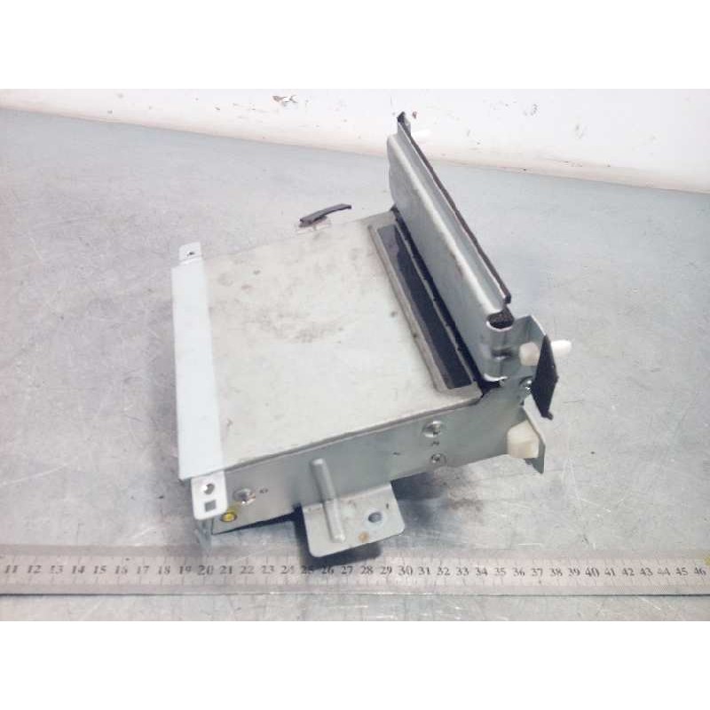 Recambio de sistema navegacion gps para subaru tribeca b9 classic referencia OEM IAM 86271XA02A  