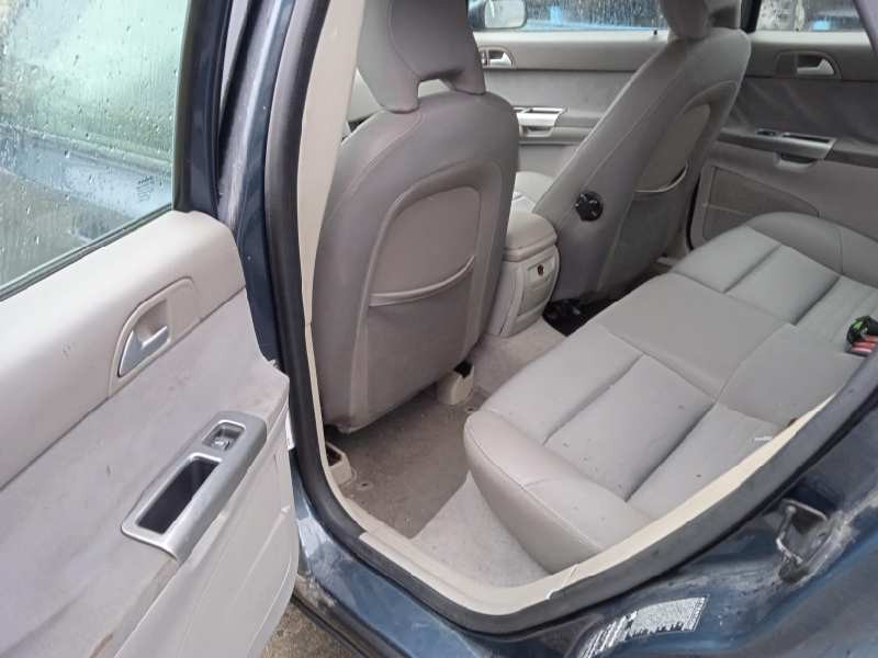 volvo s40 berlina del año 2005