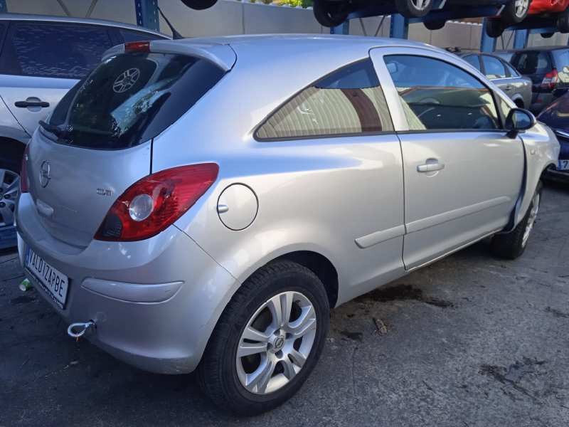 opel corsa d del año 2007