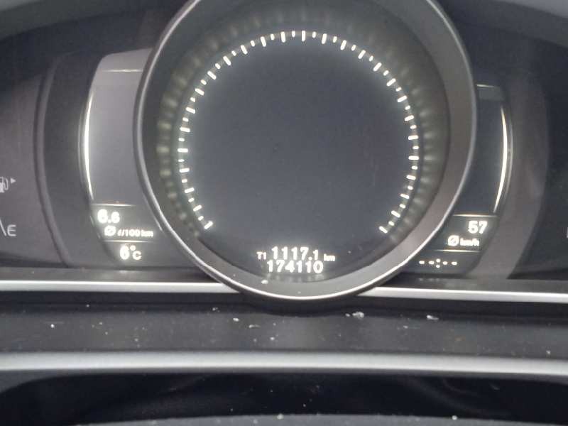 volvo v40 cross country del año 2016