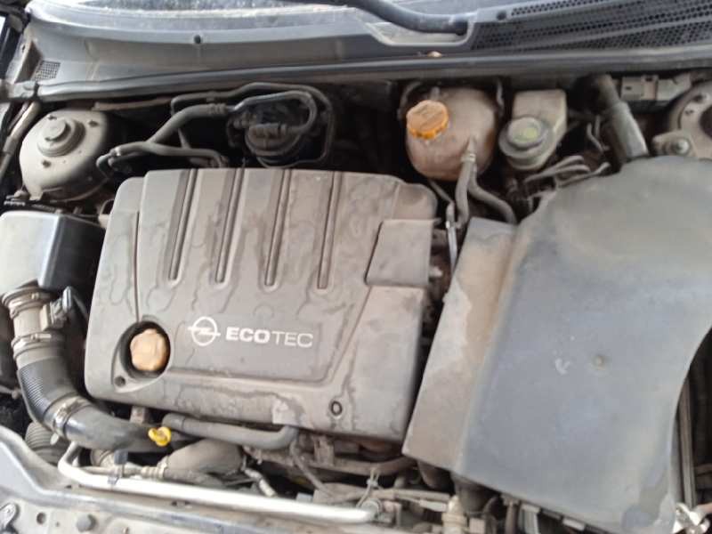 opel vectra c berlina del año 2005