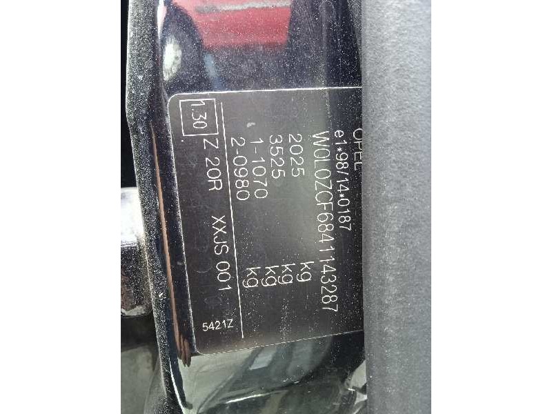 opel vectra c berlina del año 2005